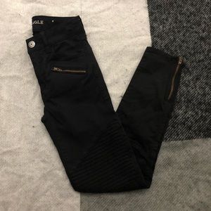 American Eagle Pants (ACCEPTING ALL OFFERS!)